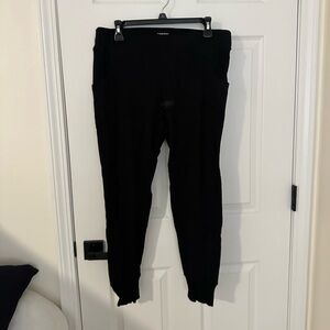NWT Calvin Klein Women's Super High Waist Full Length Leggings with Side-Pockets